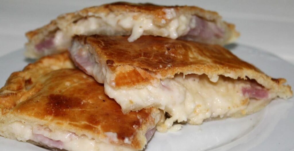 Empanada de jamón y queso 1